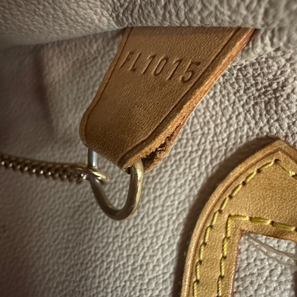 Louis Vuitton Monogram Bucket Bag - Picture 13 of 13